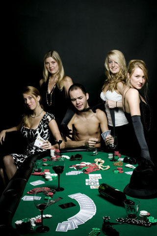 onze fotoshoot met het promoteam; de Pokerbabes